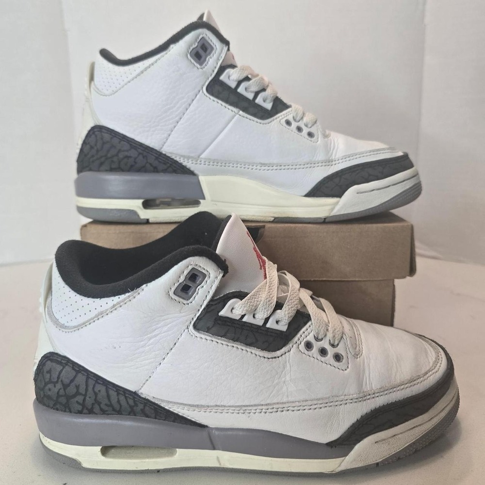 Air Jordan 3 Retro "Cement Grey" Fire Red White Black GS Youth Size US 5.5Y